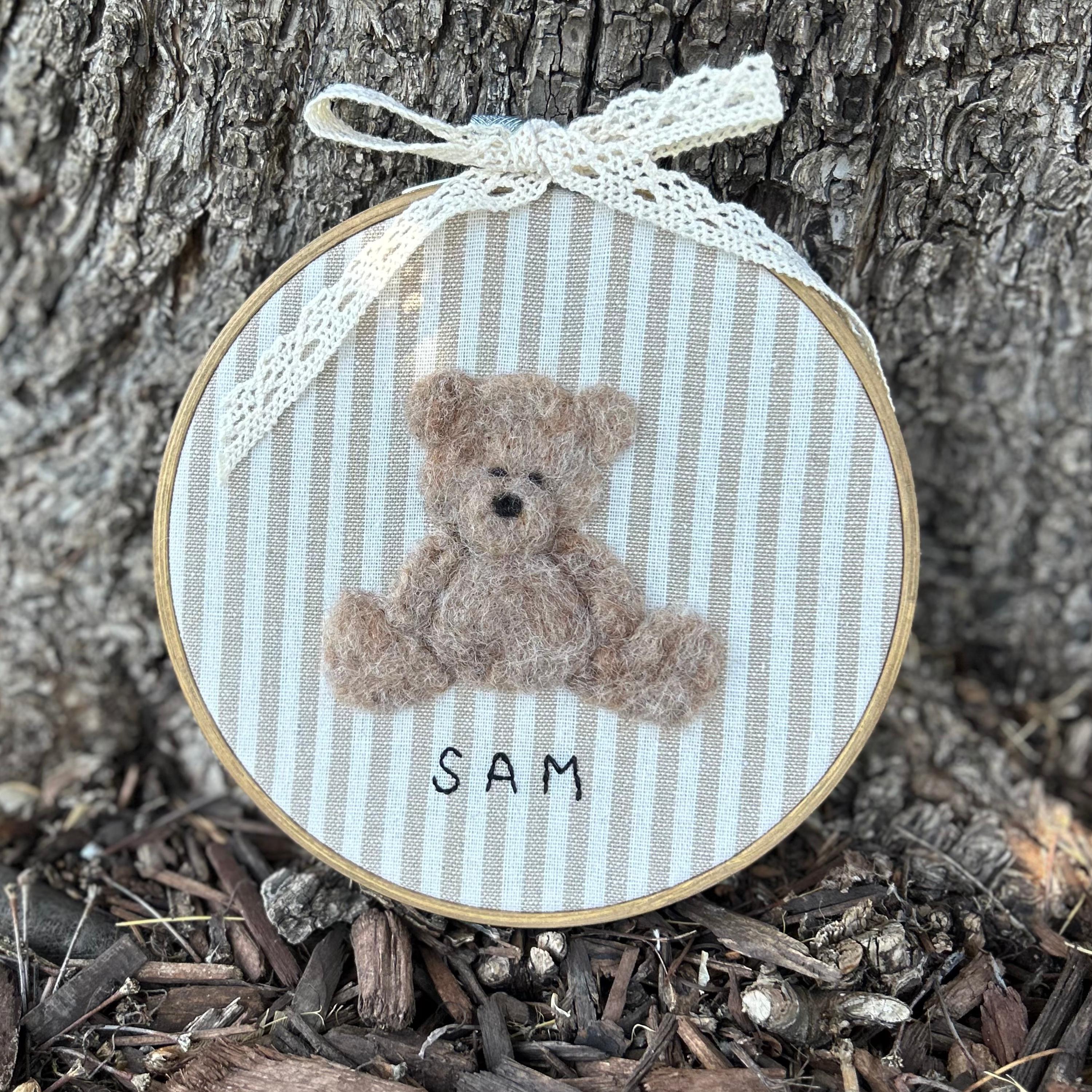 Needle felted teddy bear Embroidered name hoop Baby birth announcement Personalized embroidery nursery decor Custom newborn gift Wall art
