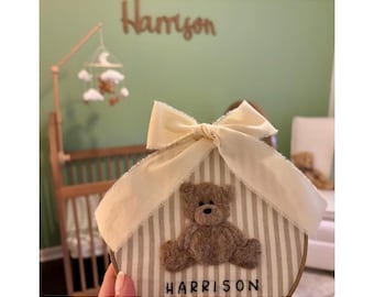 Needle felted teddy bear Embroidered name hoop Baby birth announcement Personalized embroidery nursery decor Custom newborn gift Wall art