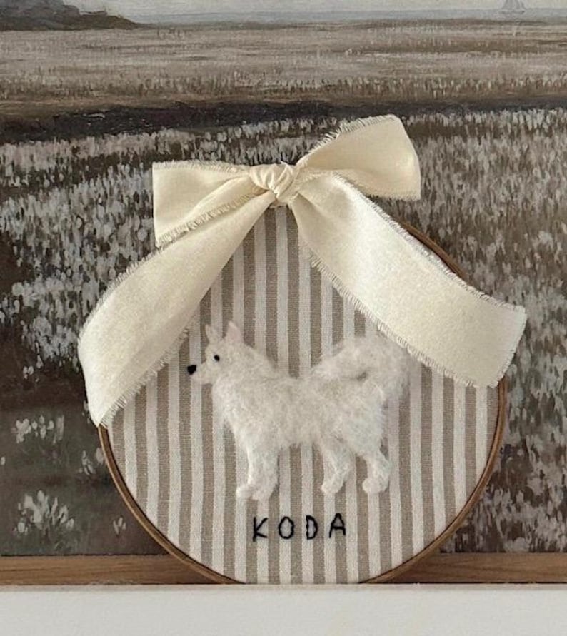 Needle felted dog Embroidered name hoop Labrador Retriever memorial rainbow bridge Personalized embroidery Custom pet parent gift Wall art image 11