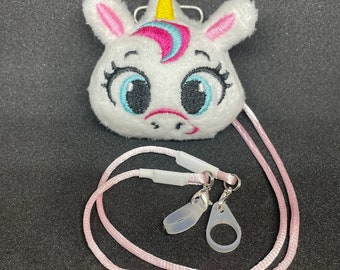 Attache pour appareils auditifs peluche licorne