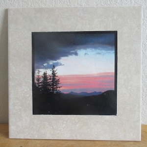 Lever de soleil de montagne - photo sur la tuile.  Lever de soleil de montagne, photographie de lever de soleil, lever de soleil coloré, art rocheux de montagne, art de mur de lever de soleil, CO de vail.