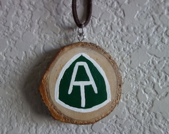 Collar de madera sendero de los Apalaches.  Collar de madera AT, colgante de madera EN, regalo de sendero de los Apalaches, momento de sendero de los Apalaches, recuerdo.