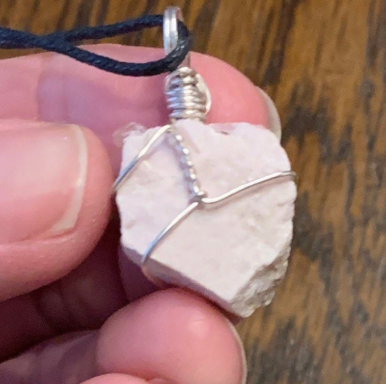 Collier Enveloppé De
