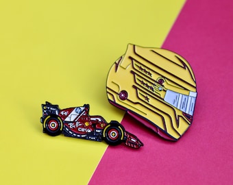 Conjunto de Pins de Esmalte Lewis Hamilton 2025 | Capacete e Ferrari SF-25