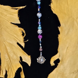 Regal & Calm Pendulum