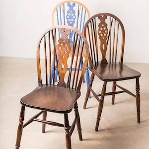 Antique Wheel Back Chair - Etsy