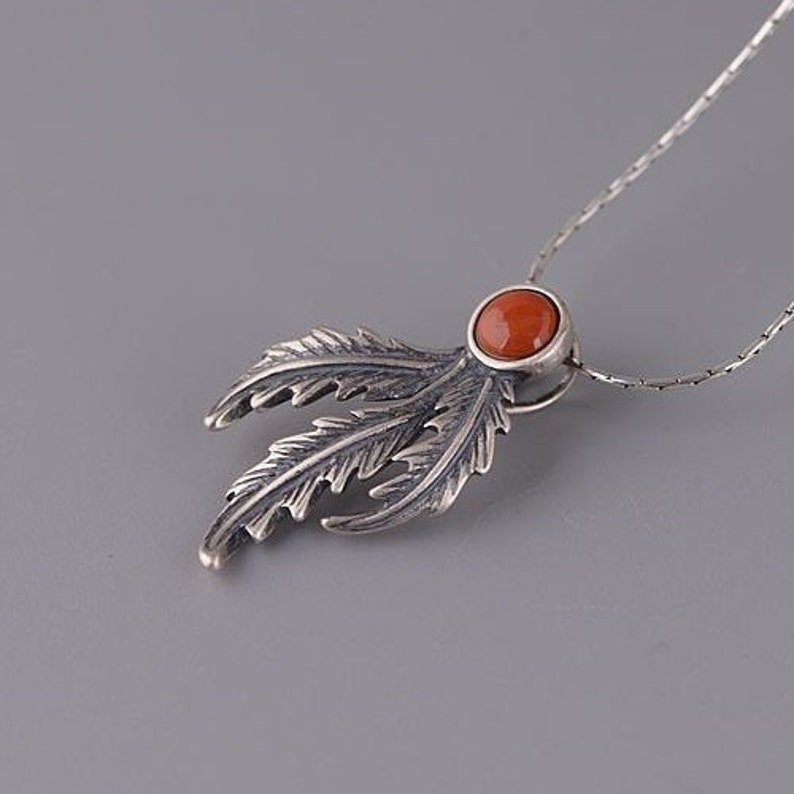 Sterling Silver Vintage Feather Inlaid Carnelian Pendant Feather Charms,Necklace Chain Pendant,Silver Jewelry
