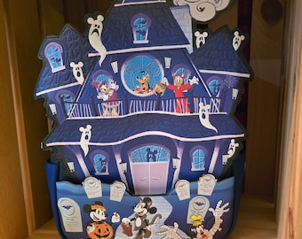 Loungefly Disney Mickey and Friends Halloween Haunted House  display picture 3