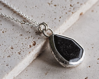 Collana personalizzata di tormalina nera, ciondolo di protezione in stile celeste e boho, guarigione con cristalli, argento 925, regalo personalizzato fatto a mano, ottobre