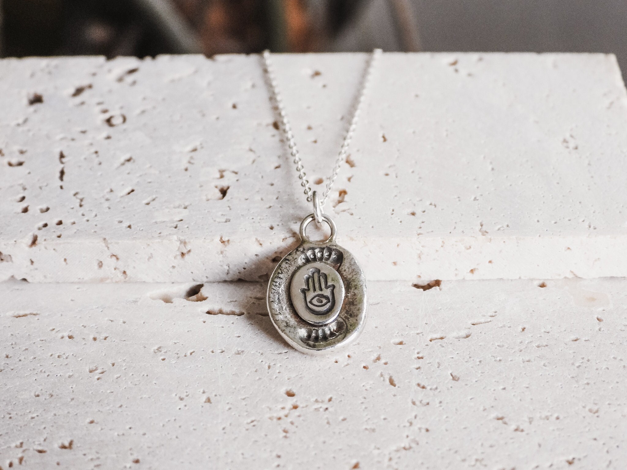 Silver hamsa pendant - Etsy 日本 Silver hamsa pendant - Etsy 日本
