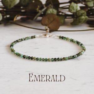 Dainty Emerald Green Gemstone Healing Bracelet Crystal Healing Sterling Silver Friendship May Birthday Birthstone Zodiac Gift Eco Bohemian