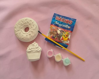 Paint Your Own Doughnut Cupcake Craft Kit | Plaster Sweet Treats Set