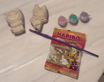 Plaster Dollhouse Friends Craft Kit – Paint Your Own Figures, Kids Activity Set