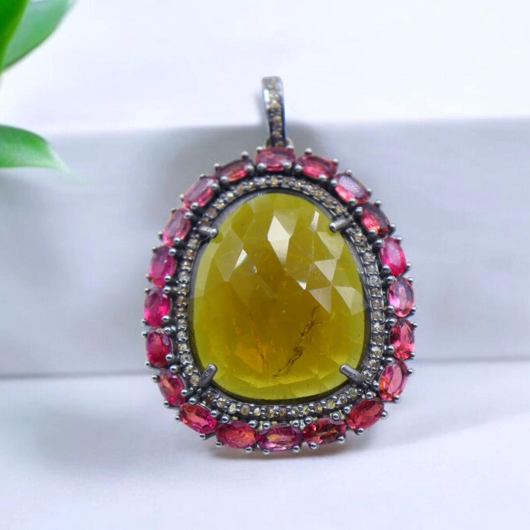 Collana donna argento ciondolo rosa rossa ciondolo resina petali di