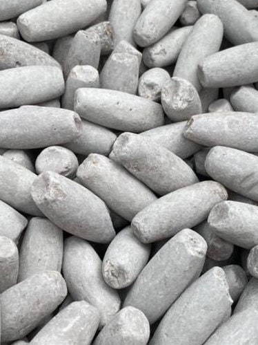UCLAYS Bentonite Edible Clay Chunks (Lump) Natural for Eating (Food) 1 lb (450 g)