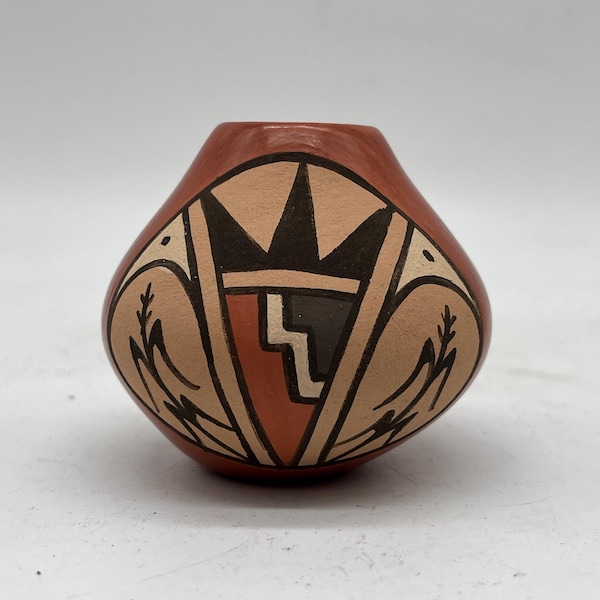 Native American Jemez Pottery Vase S.T. Fragua