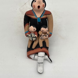 Cerámica nativa americana de Jemez Cuentacuentos Joyce Lucero