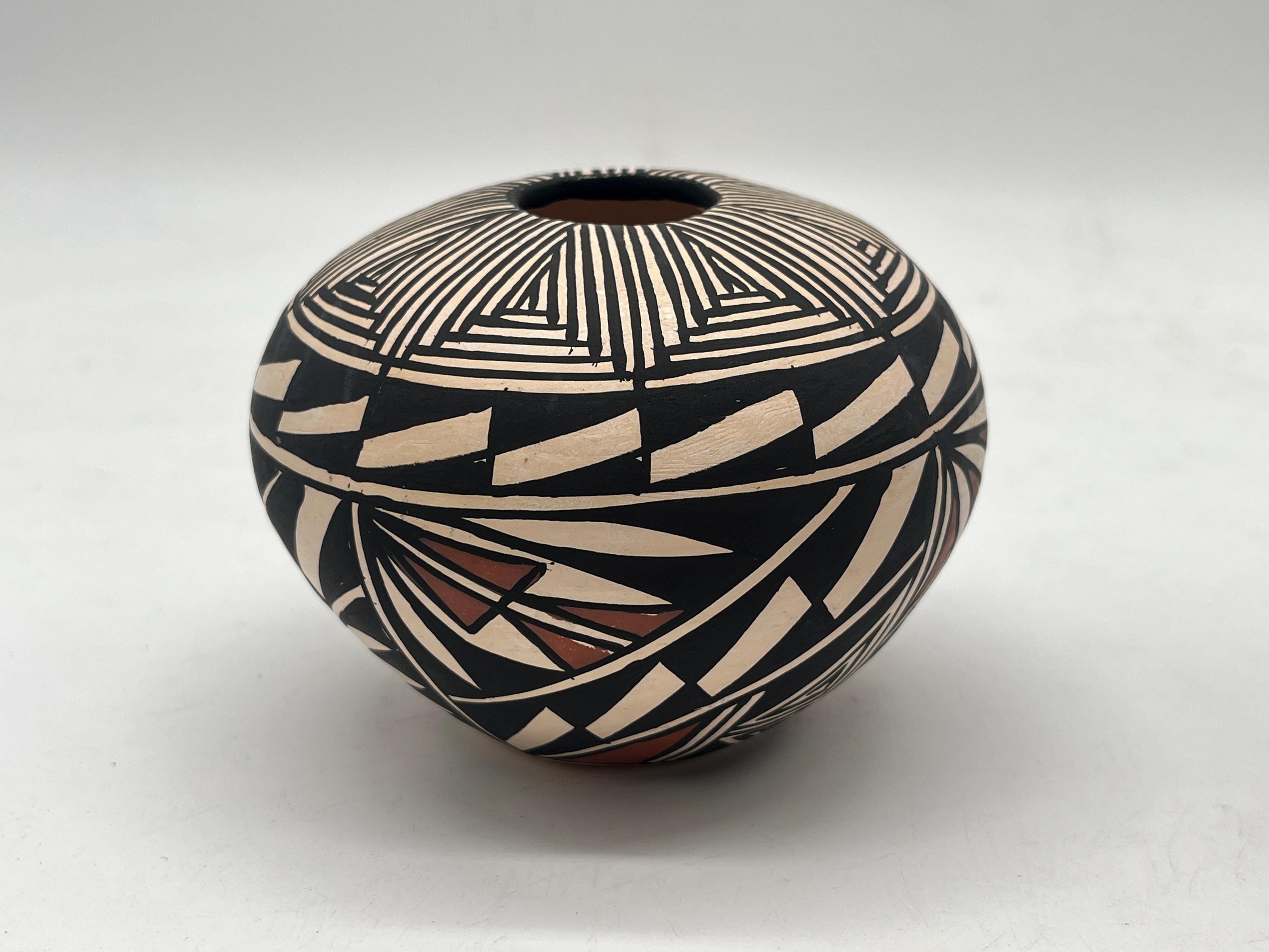 Navajo pottery - Etsy 日本