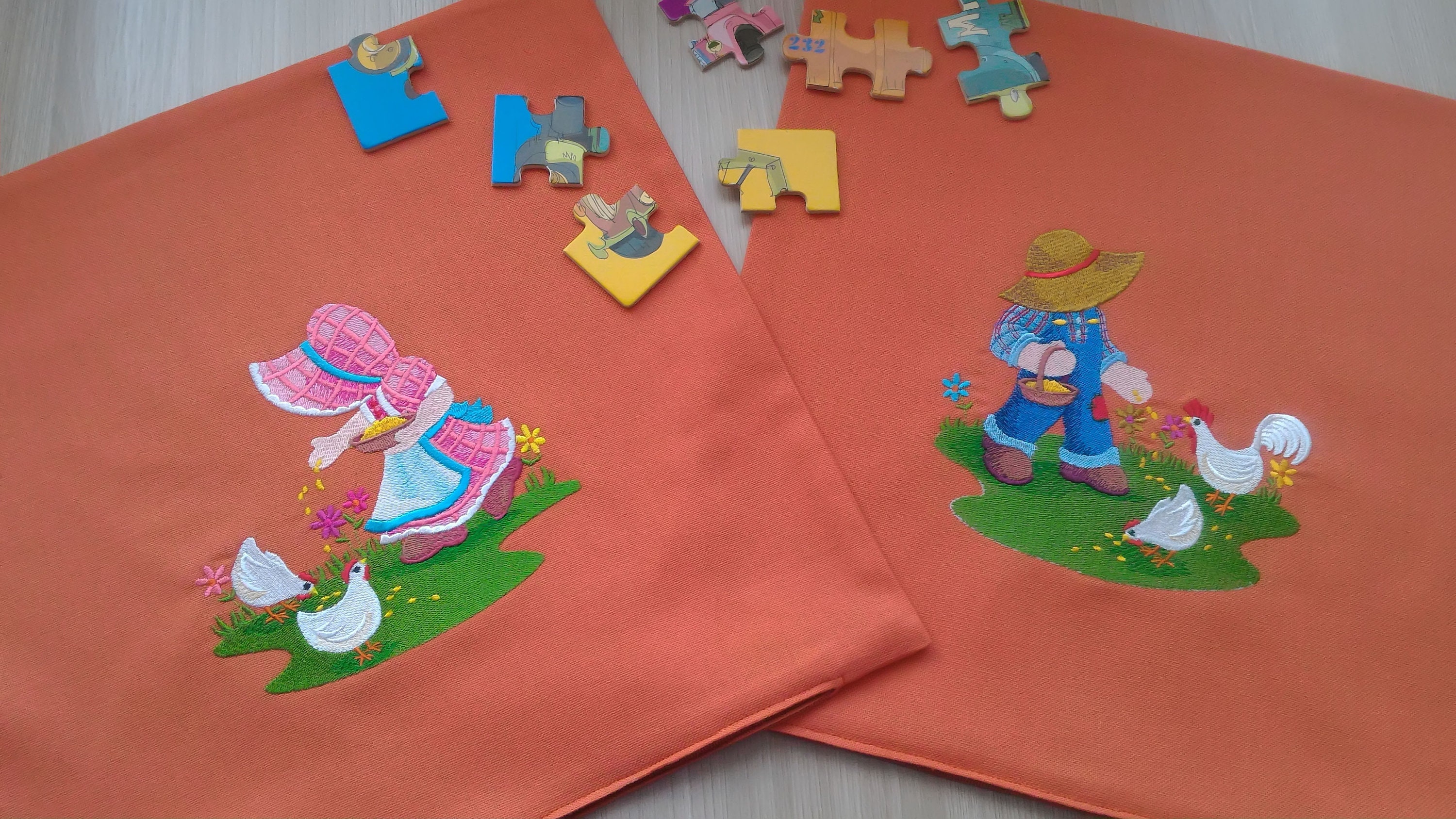Baby pillow cases with embroidery In the village. Etsy 日本