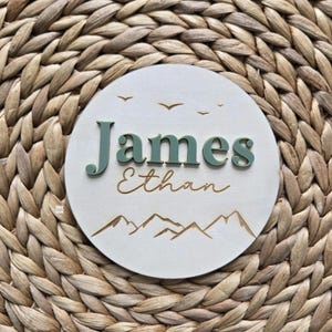 Wooden Mountain Name Birth Announcement sign, Newborn Baby round Name plate, Hospital Newborn Photo Prop Sign, Personalized Baby Shower Gift