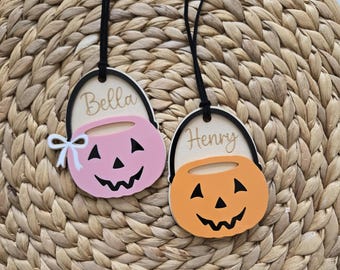 Halloween Basket Tag, Personalized Gift Tag for Trick or Treat Bags, Boo Basket Tag, Customized Halloween Favor Bag, Halloween Pumpkin Tag