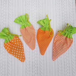 Easter treat bags-Easter gift bags-Reusable carrot treat bags-Easter party bags- Bunny treat bag-Easter ornaments -Easter gift for kids