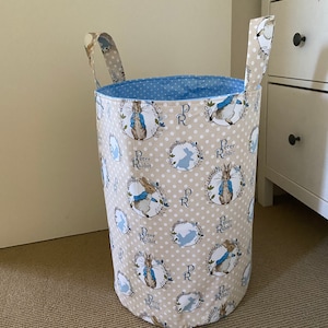 Peter Rabbit toy storage/ Peter Rabbit fabric toy bin/ Peter Rabbit laundry hamper/ Classic Peter Rabbit/ Peter Rabbit nursery decor