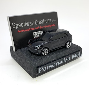 Porte-cartes de visite Cayenne Turbo - Art cadeau personnalisé Cayenne pour bureau, bureau ou espace de travail - Un cadeau personnalisé unique !