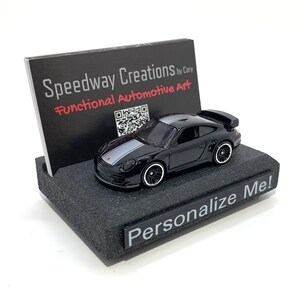 Porte-cartes de visite pour 911 GT2 - oeuvre d'art personnalisée pour voiture de sport allemande pour votre bureau, bureau ou entreprise - cadeau pour concessionnaire automobile
