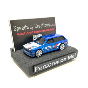 Porte-cartes de visite voiture de course allemande M3 - Accessoire M3 personnalisé pour votre bureau, bureau ou entreprise - Un cadeau M3 personnalisé unique