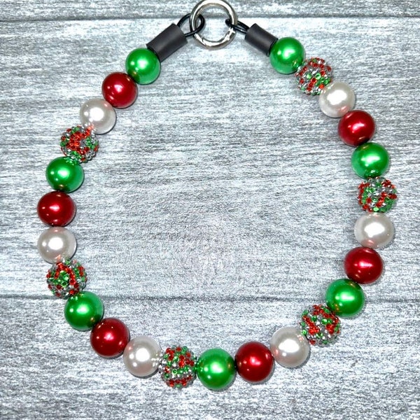 Pearl Ornaments, Beaded dog collar
