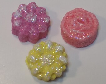 Flower Bath Bomb Set | Bath Bomb Gift Set | Bath Bomb Set | Mini Bath Bombs | Set of 3 Bath Bombs | Mini Flower Bath Bombs | Bath Fizzies