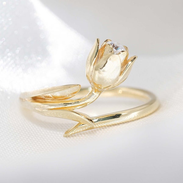 Tulip Flower Anniversary Ring, Solid Gold with Natural Diamond, Dainty Tulip Ring, Adjustable Ring, Tulip For Her, Unique Tulip Ring