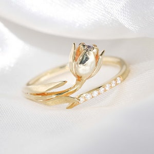 Tulip Flower Anniversary Ring, Gold Flower Ring, Rose Gold Ring, Dainty Tulip Ring, Adjustable Ring, Tulip For Her, Unique Tulip Ring
