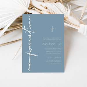 Puede incluir: Una tarjeta de invitación azul claro con una cruz blanca y el texto "Confirmación" en cursiva. La tarjeta anuncia la confirmación de Ryan Jonathan el 28 de noviembre a las 9:00 am en la Iglesia Crossroads Grace Church, 1505 McArthur Blvd, Manteca. Almuerzo a continuación en la residencia Coleman.