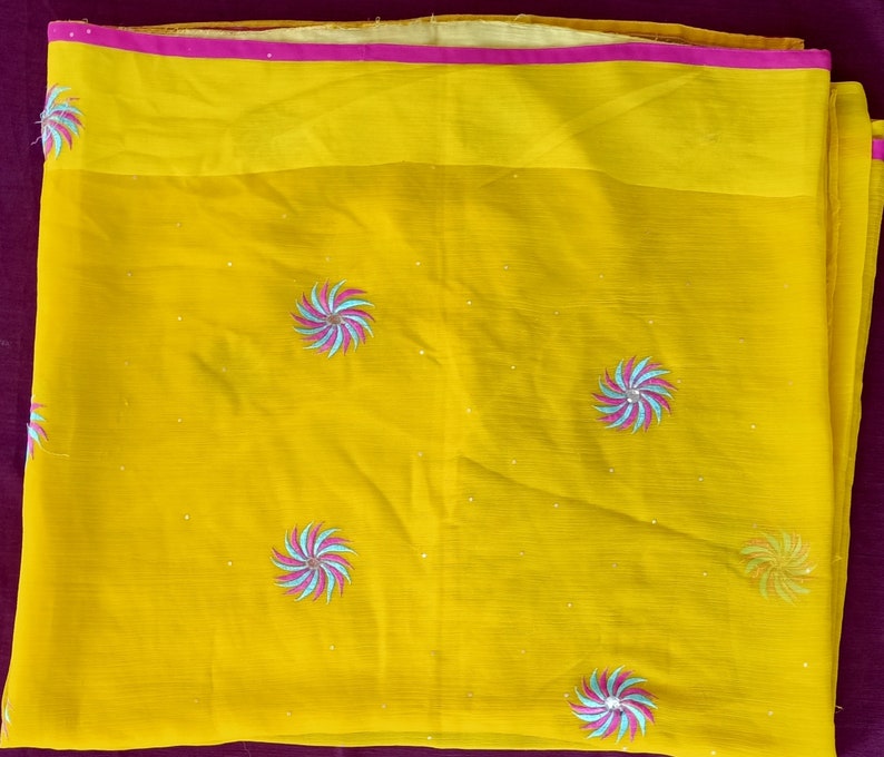 Old Saree Used Saree Used Drapes Vintage Sari Vintage Saree Fabric Sari Fabric