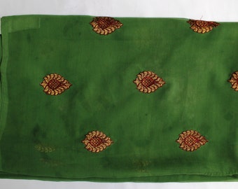 Pure Georgette Sari Vintage Indian Saree Home Decor Fabric Used Saree Drapes Wrap Dressmaking