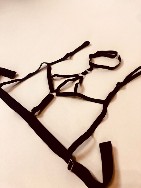 New sexy Goth Lingerie Elastic Harness cage bra 90's cupless