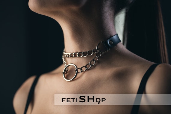 Metal hotsell choker collar