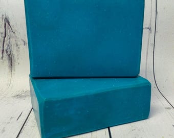 Handmade Coconut Milk & Shea Butter Soap: Barber Shop Scent