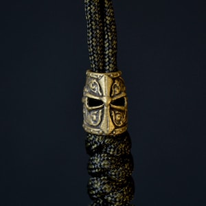 Paracord bead bronze bead knife lanyard bead charms keychain - Templar helmet