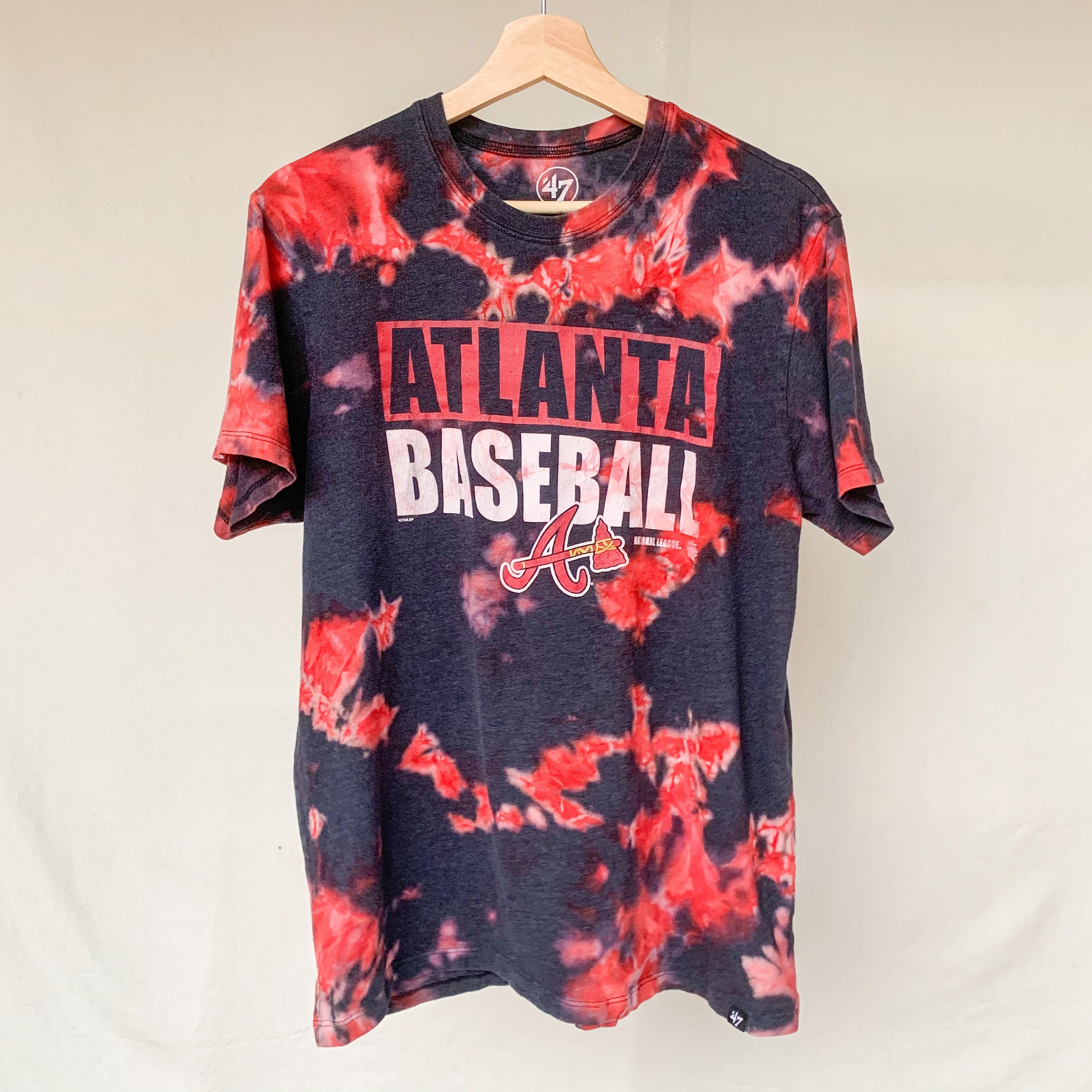 atlanta braves tie dye shirt