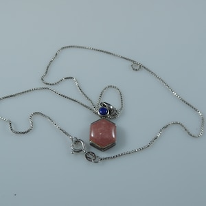 17&quot; Sterling Silver Chain with Sterling Pendent Rose Quartz Center Stone.  Pendent Marked 925 Ct