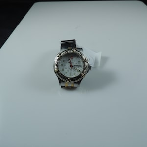 Vintage Wenger Woman&#39;s Swiss Calendar Silver Tone Wrist Watch