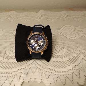 Vintage Blue Bulova Watch - Etsy display picture 2