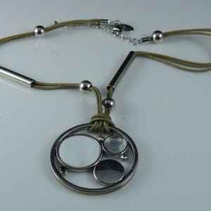 15&quot; Lia Sophia Leather Necklace With Silver Tone Round Pendent 3 Round Charms