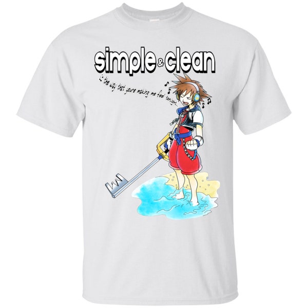 Simple and Clean Kingdom Hearts Shirt | Video game | Kingdom Hearts | Sora | T-Shirt | Utada | Utada Hikaru  | jpop | keyblade | KH | KH3 |