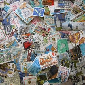 Trempette porte-bonheur | Sac porte-bonheur | Sac à main | 12 timbres sur le thème du carnet de voyage | courrier postal | Scrapbooking | Revues | uvres d'art |