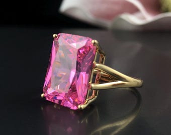 Anillo de topacio rosa intenso, anillo de oro amarillo, anillo de aniversario rosa, anillo de cóctel rosa, anillo grande de diamantes rosas, anillo llamativo rosa brillante