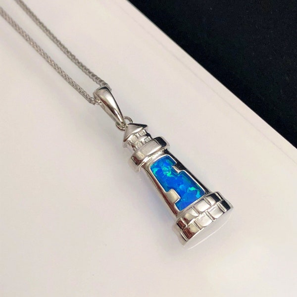 Blauer Opal Sterling Silber Leuchtturm Halskette, Feueropal Halskette, Leuchtturm Schmuck, Neptun Schmuck Strandschmuck.